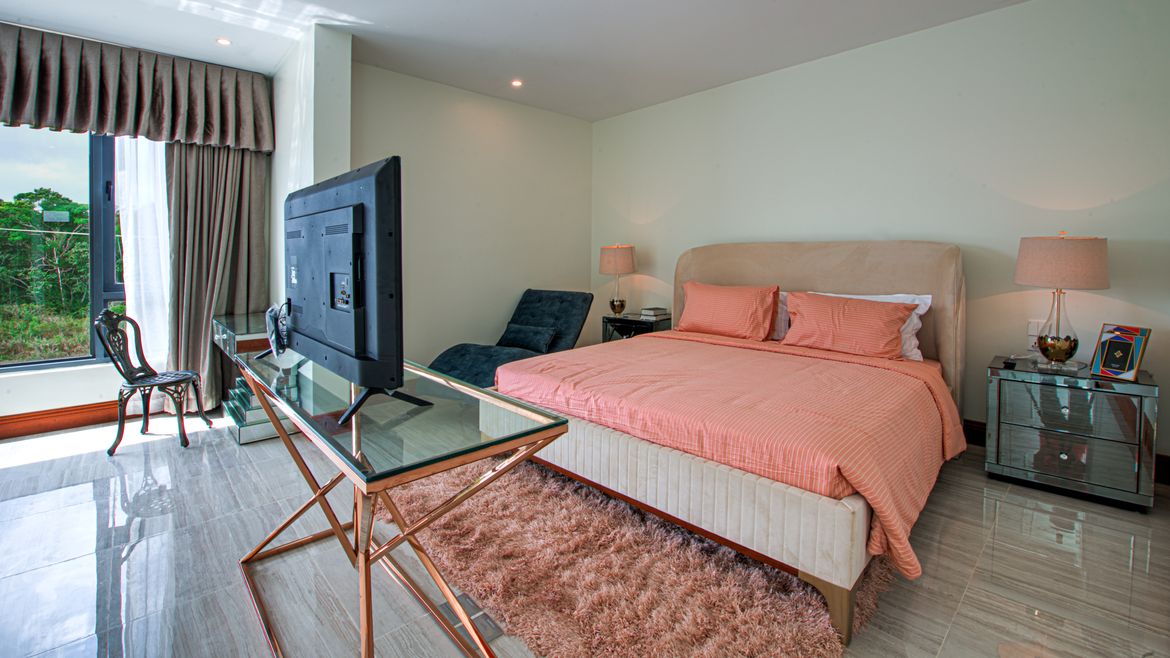 Bed Room